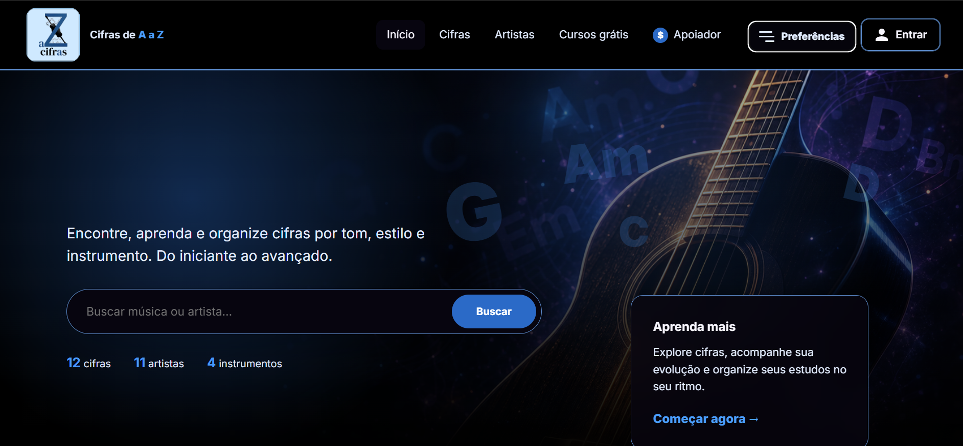 Tela inicial do aZcifras, com a busca e a lista de cifras